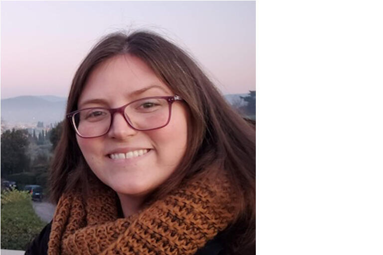 April Sanders Headshot